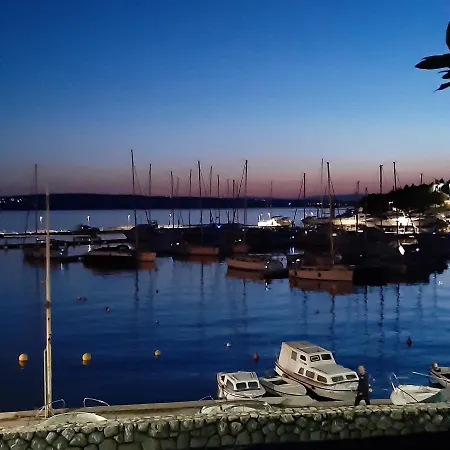 Stara Posta Konukevi