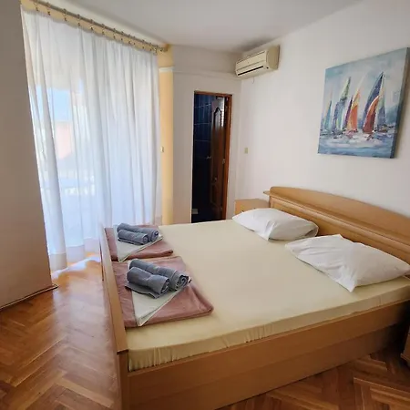 Stara Posta Konukevi 3*