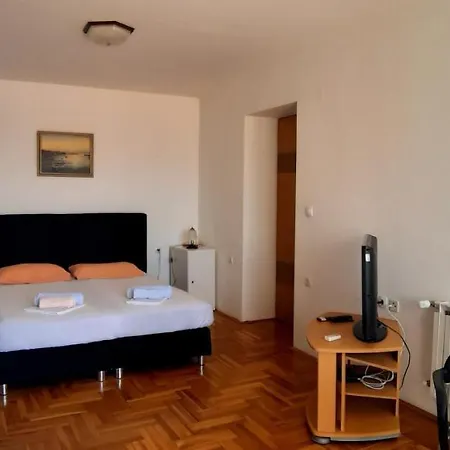 ゲストハウス Stara Posta 3*